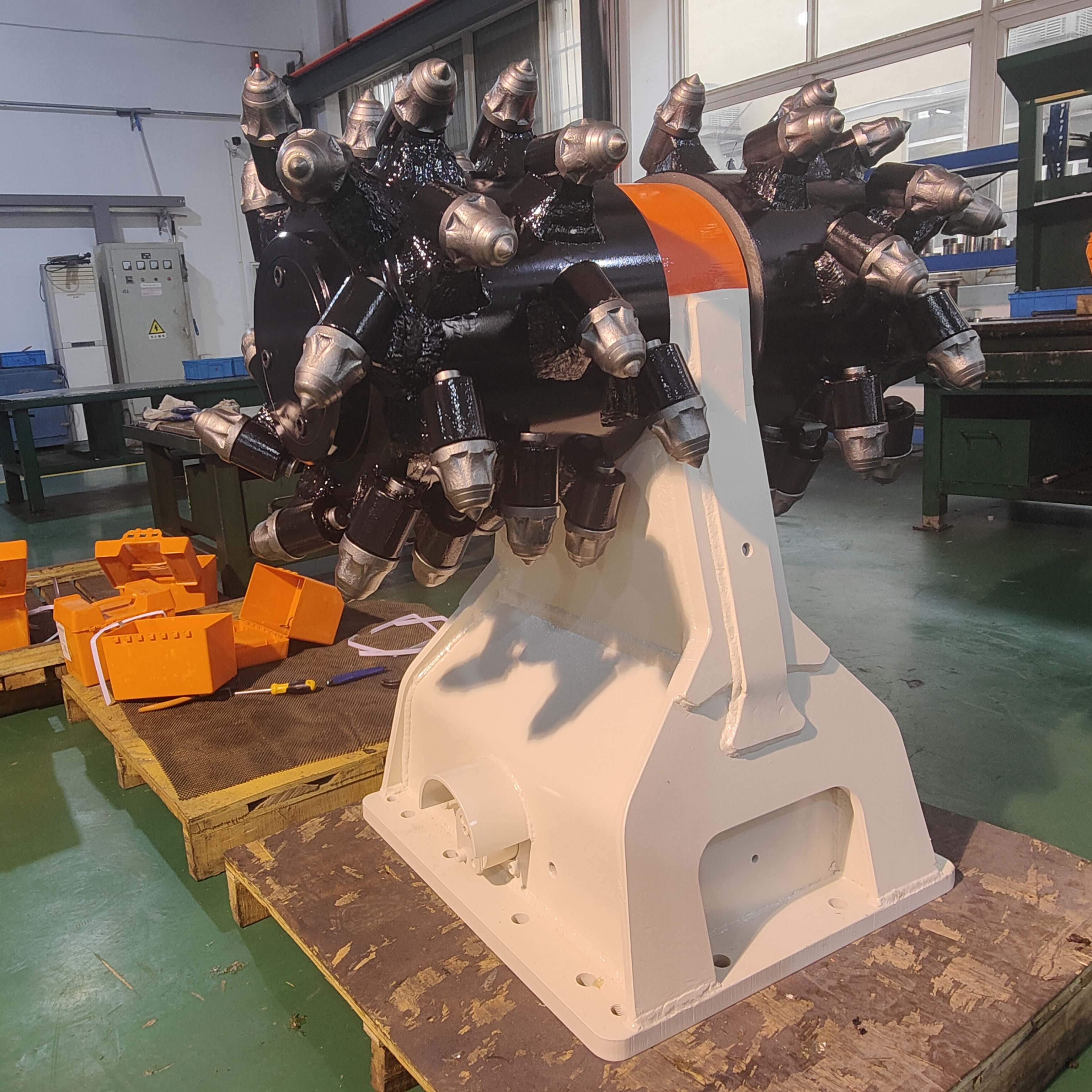 RDC150挖掘机的鼓切割器附件